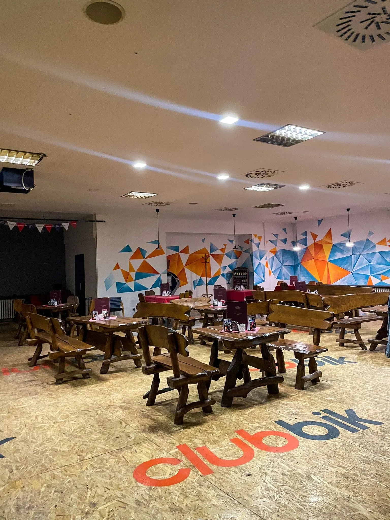 Bar Základna