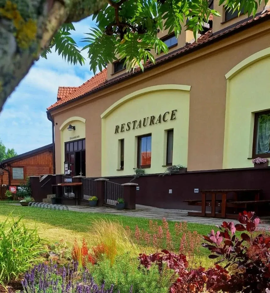 Pivovarský dvůr Chýně