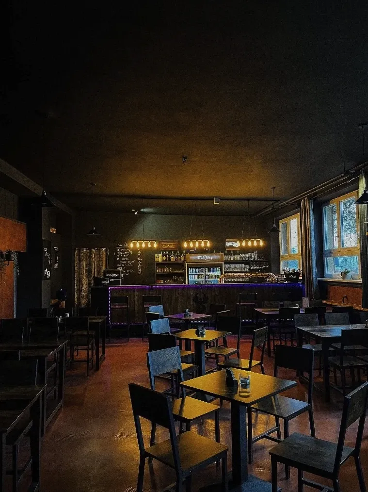 Fénix Pub & Music Bar