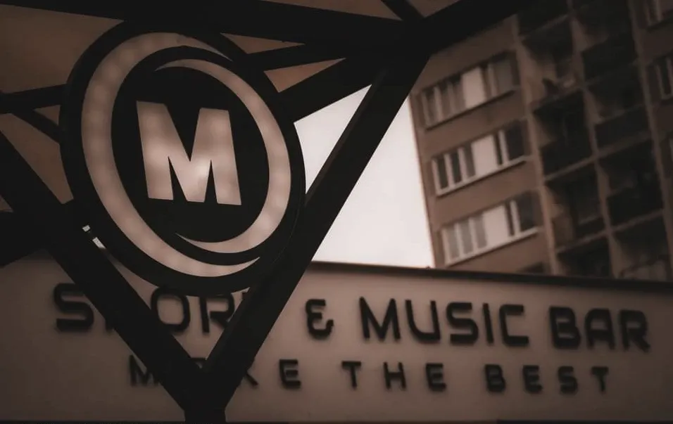 M - Sport & Music Bar - Řepy