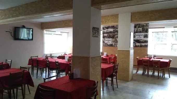 Hospoda Na Rozcestí