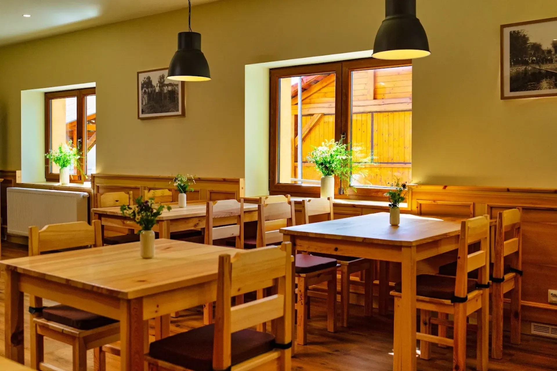 Restaurace na hřišti Mratín