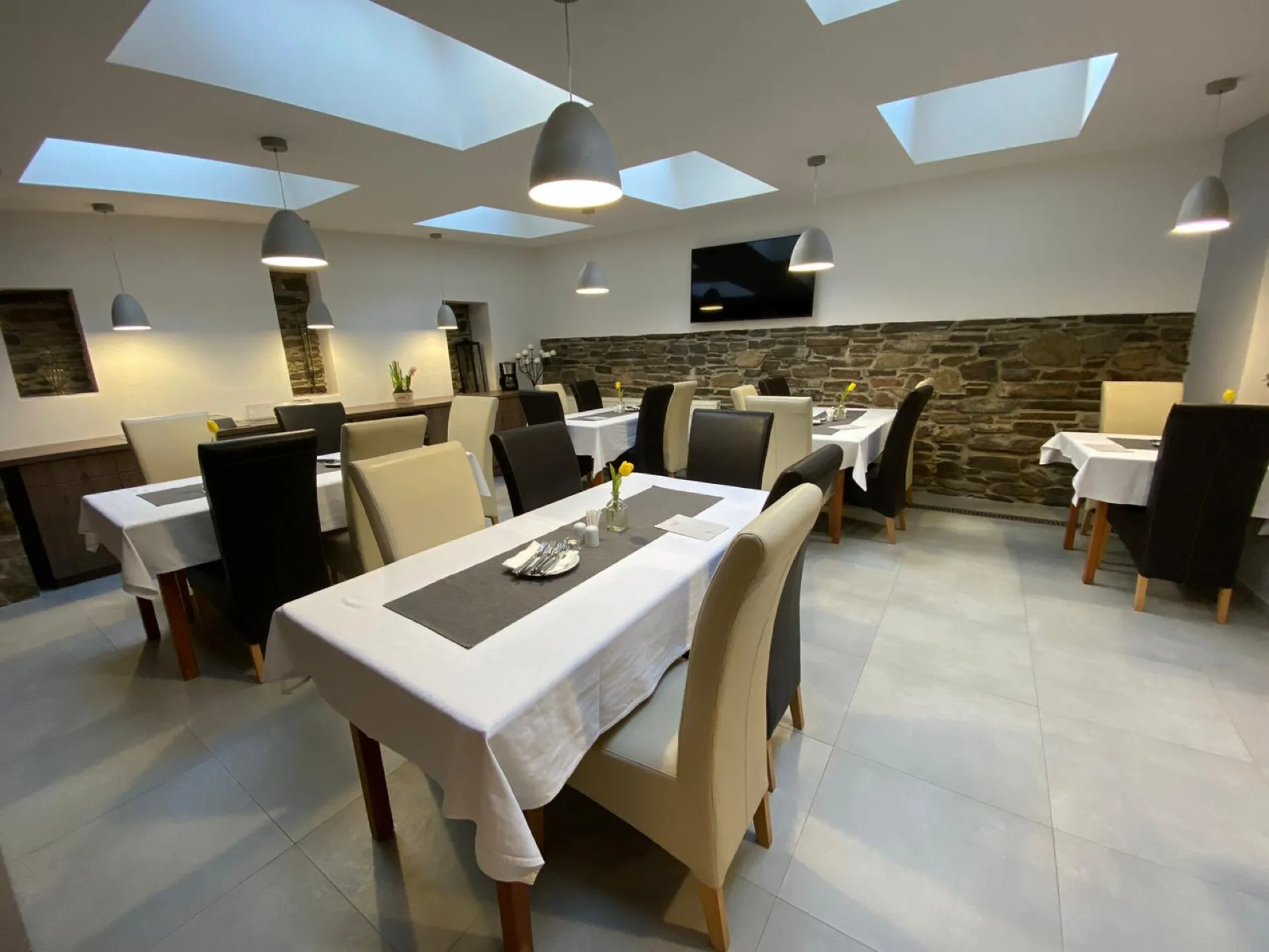 Hotel a restaurace Gurmán
