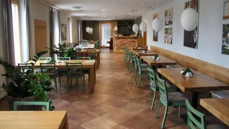 Restaurace Mádl