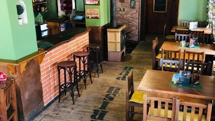 Irish Pub