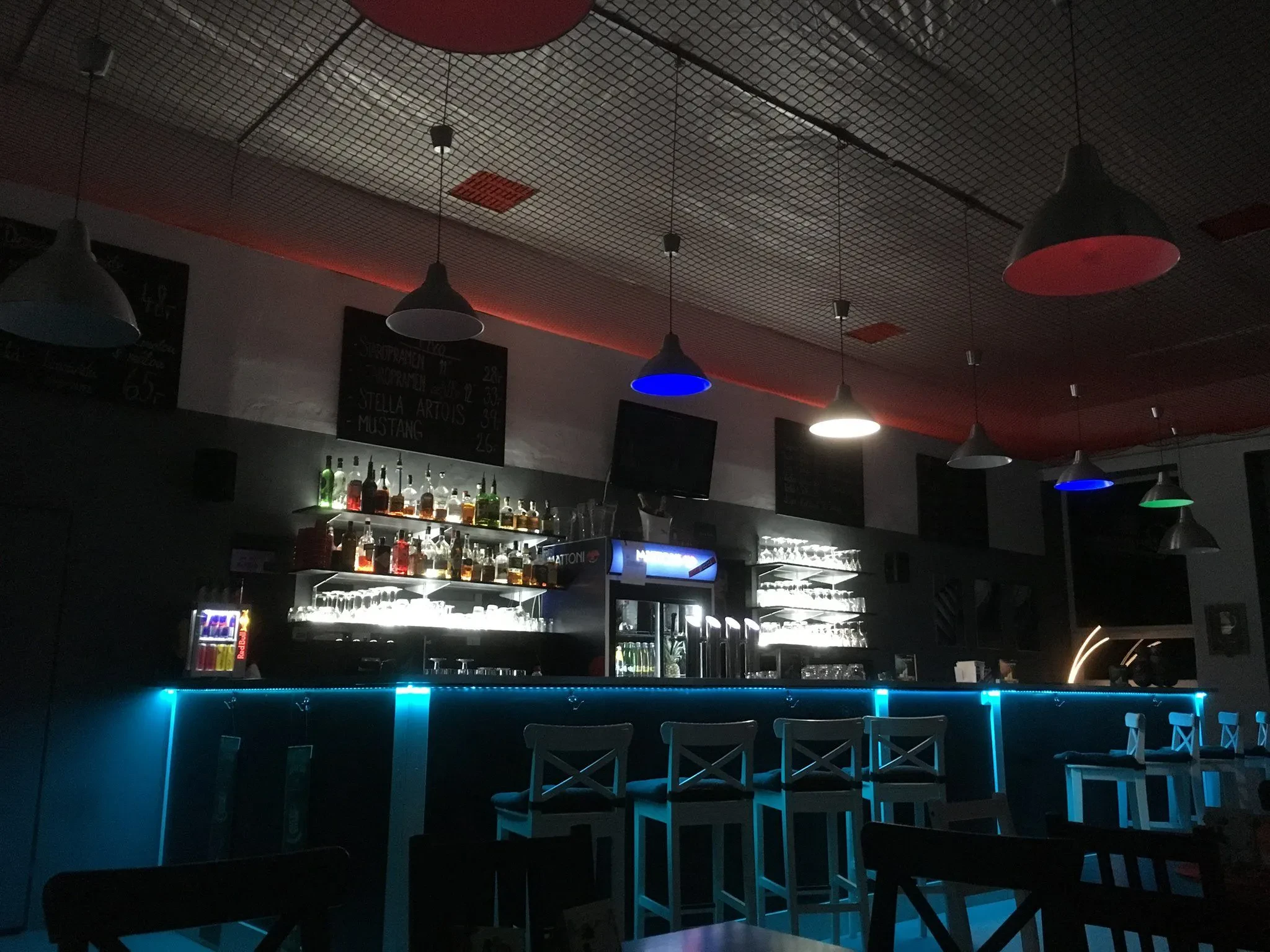 Bar 22